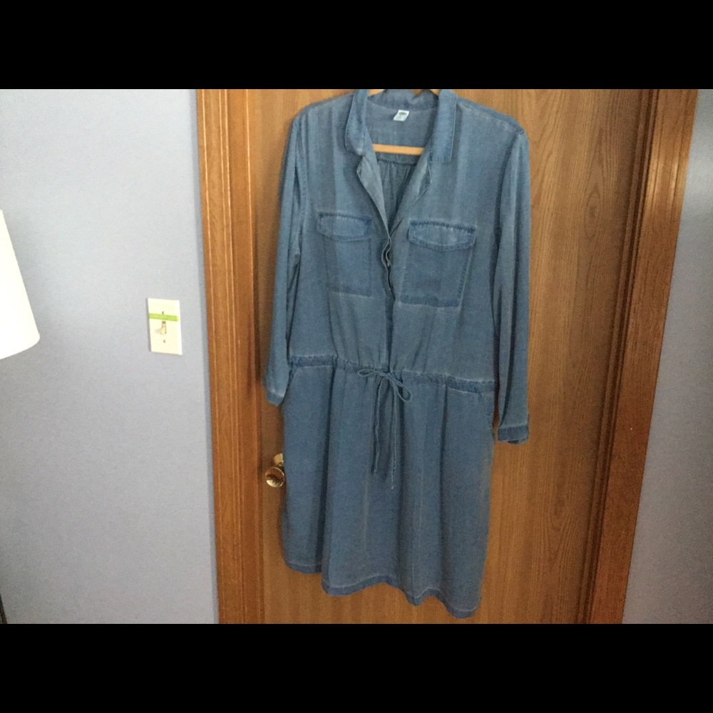 Light denim dress.NEW never worn